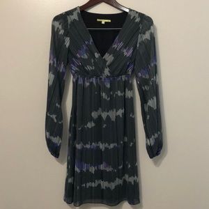 GIANNI BINI Women’s 0 v-neck Gray patterned dress